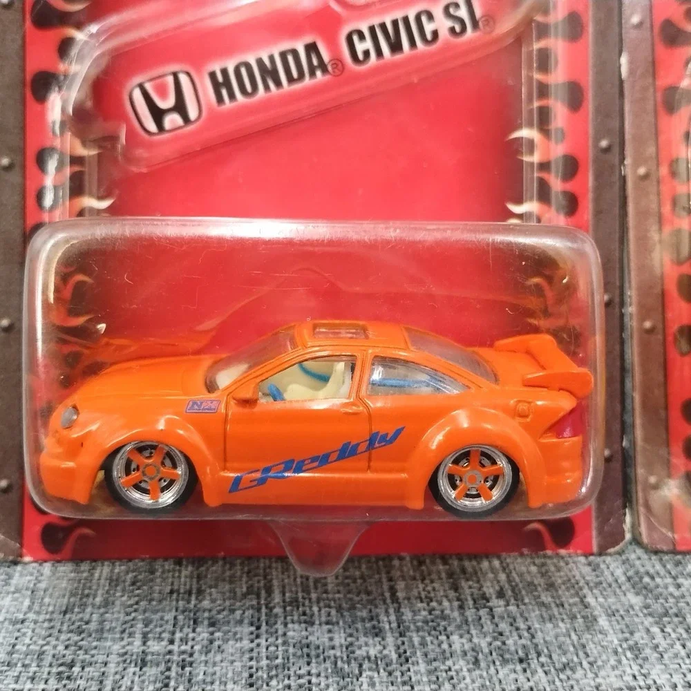 LOT OF 2 Motorworks Diecast Tuner Series 1 Honda Civic Si Yellow & Orange NIB